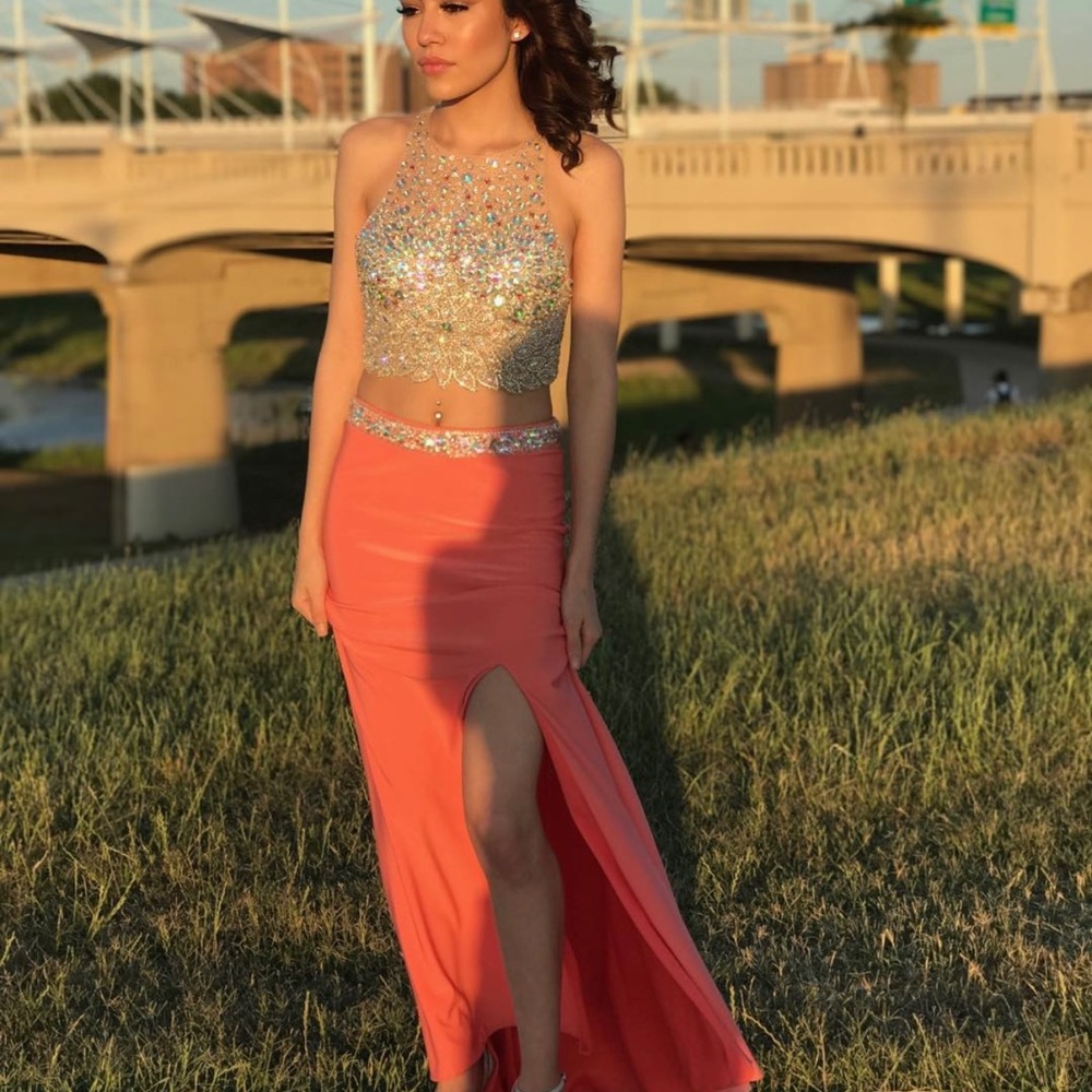 Prom dress